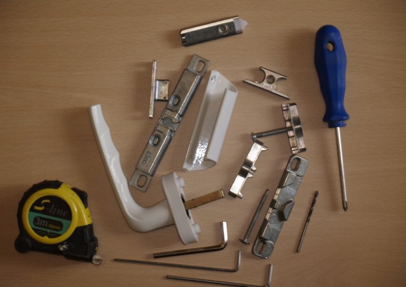 вызов мастера по ремонту окон