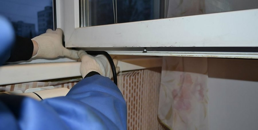 замена уплотнителя на пластиковых окнах