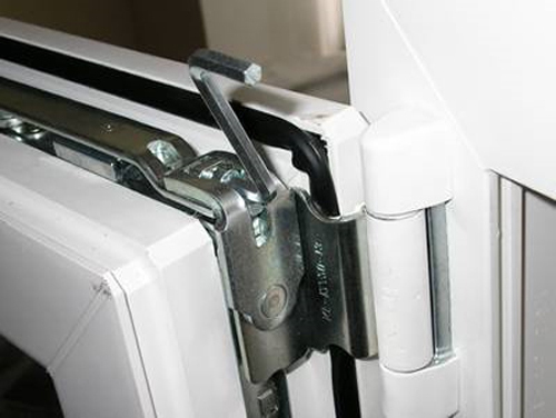 регулировка прижима пластиковых окон