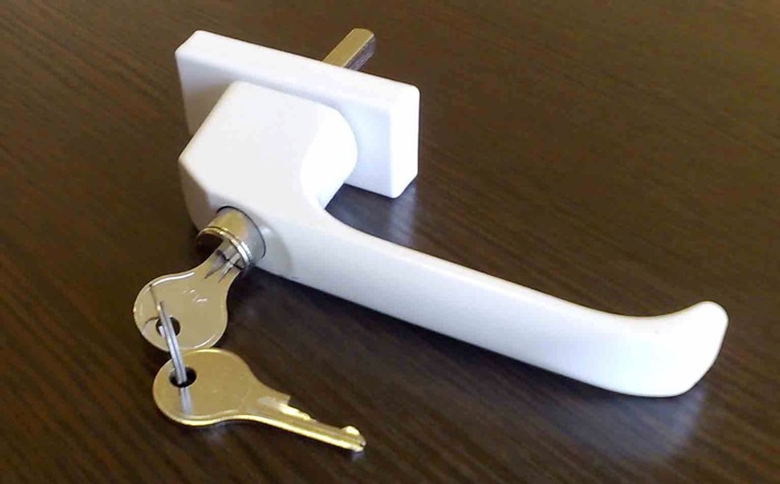 ручка детский замок